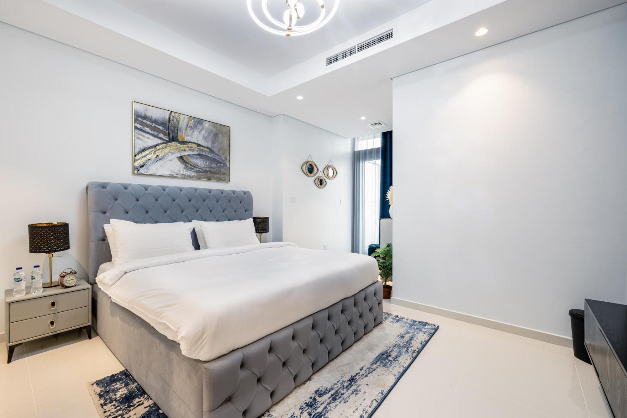 Aliving Luxe 2Br With Burj Khalifa View Infinity Pool Midtown-4704 Lägenhet Dubai Exteriör bild